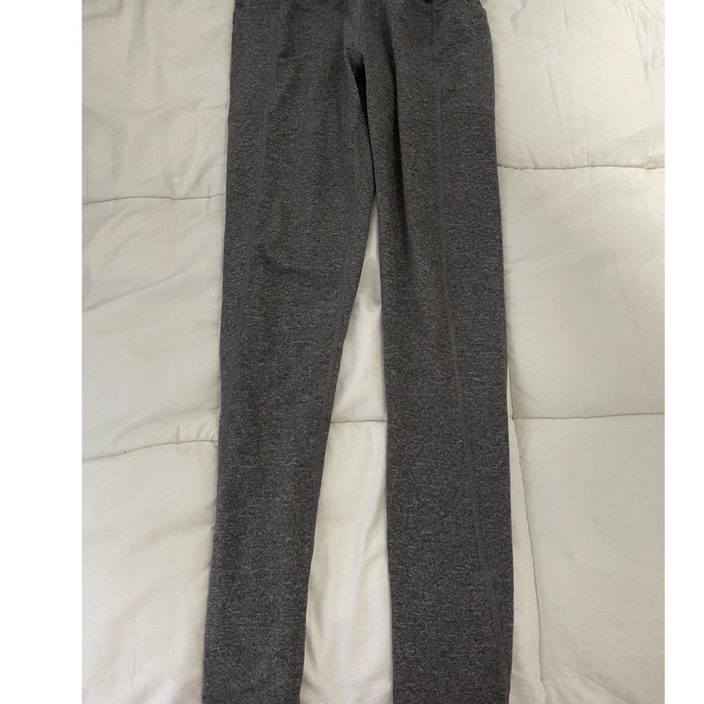 Gray leggings very good condition size medium